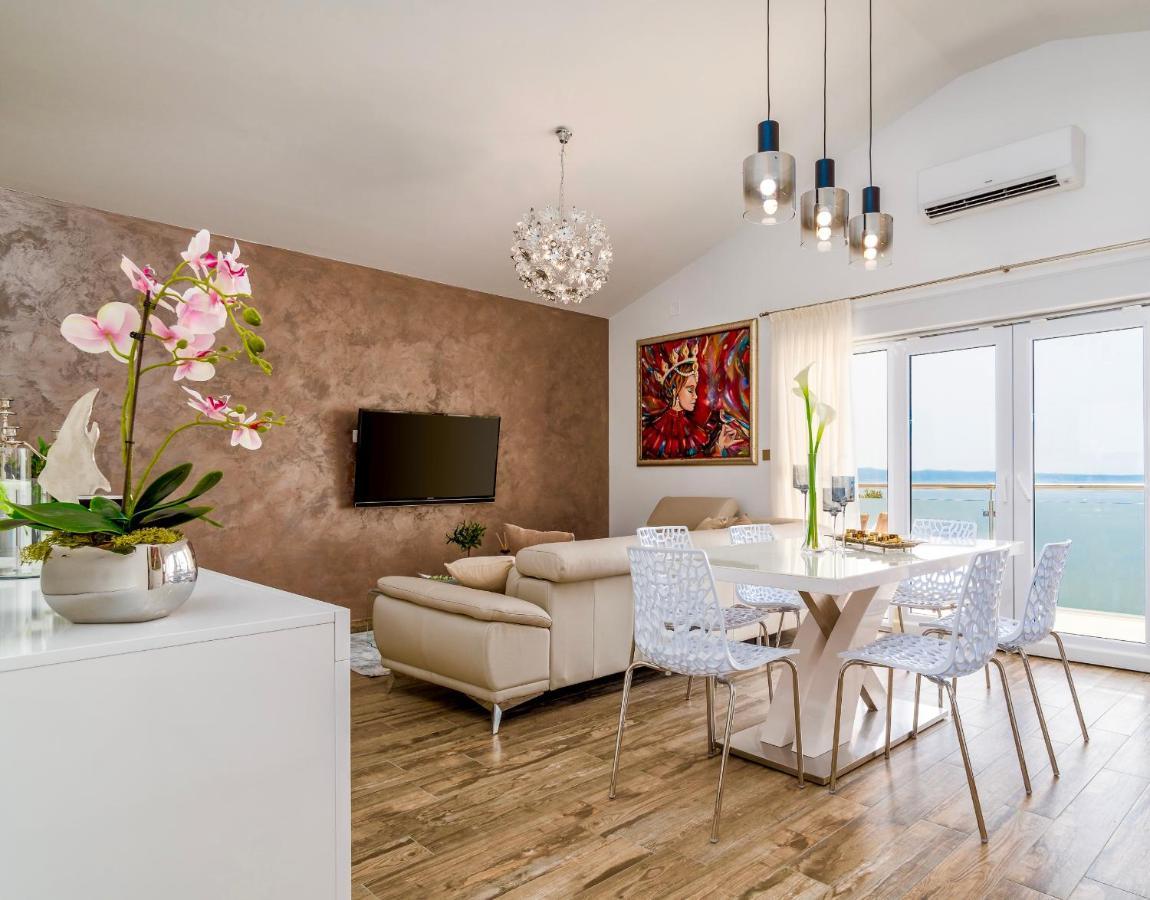 Sea Sparkle 2 Luxury Apartment สปลิท ภายนอก รูปภาพ